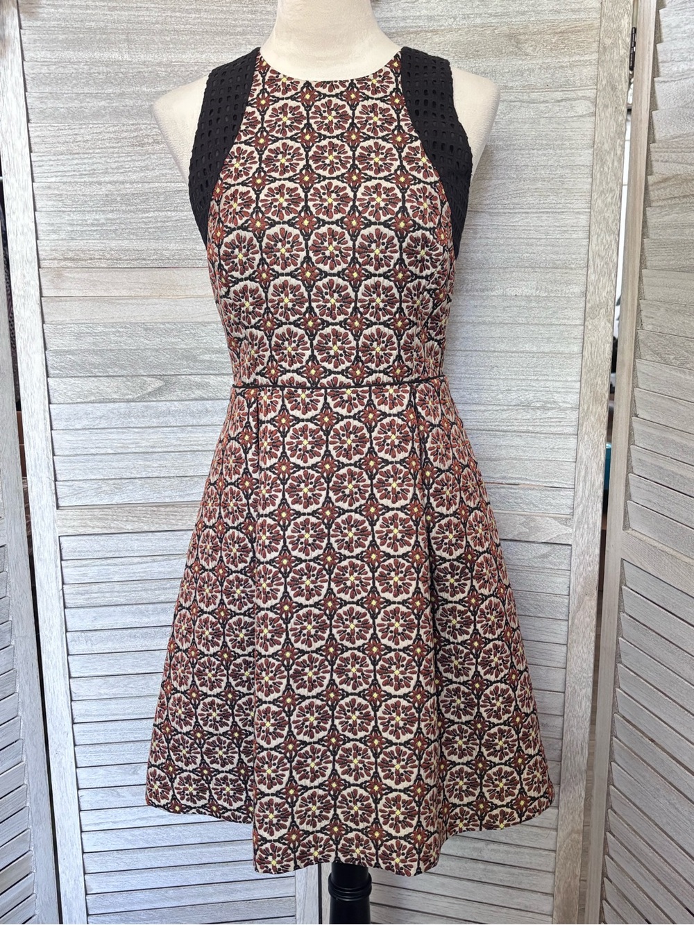 H&M Jacquard/Tapestry, Fit&Flare Mini-Dress, Crochet Racerback, Gold Zipper SZ10